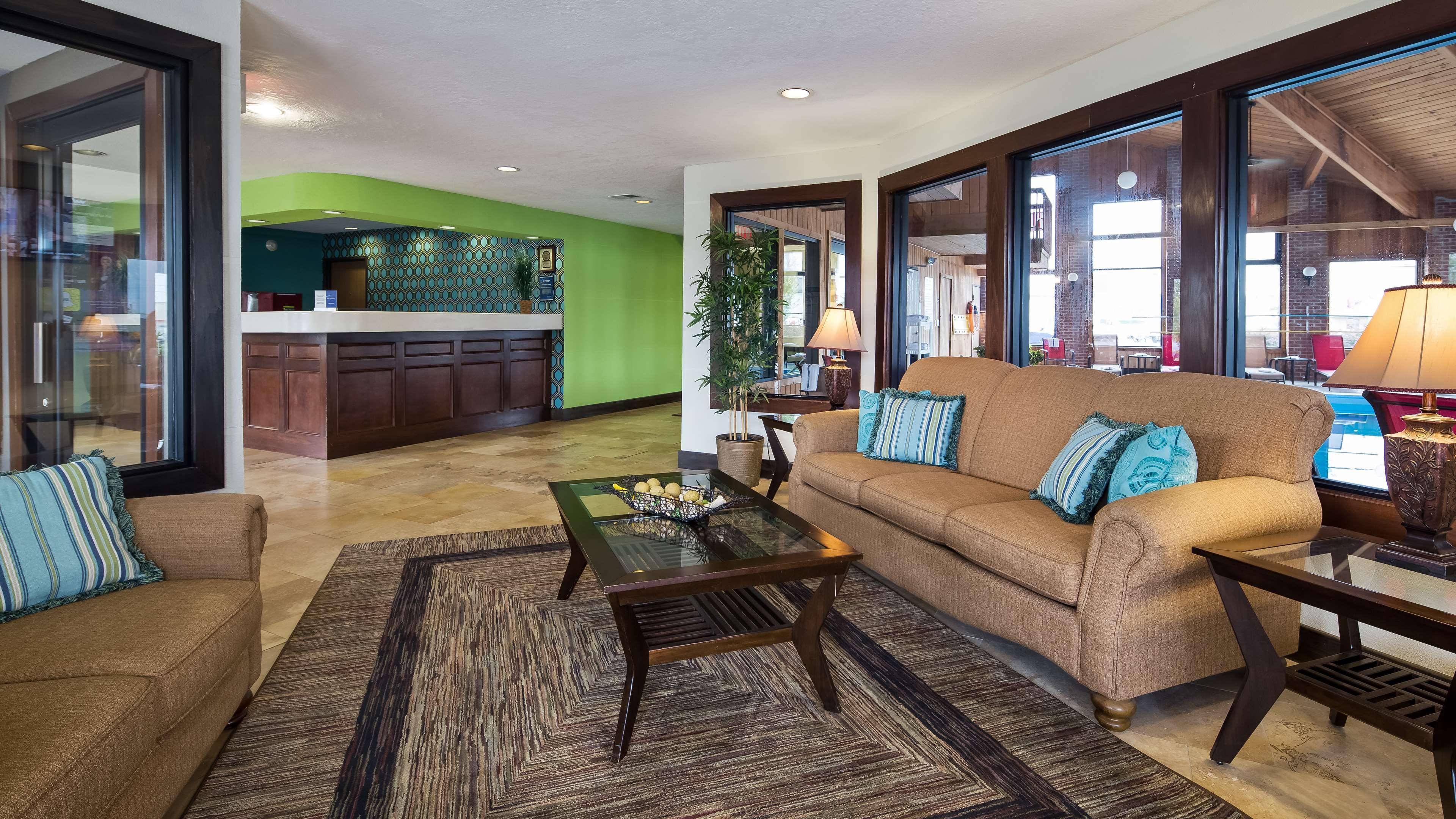 Best Western Norwalk Esterno foto