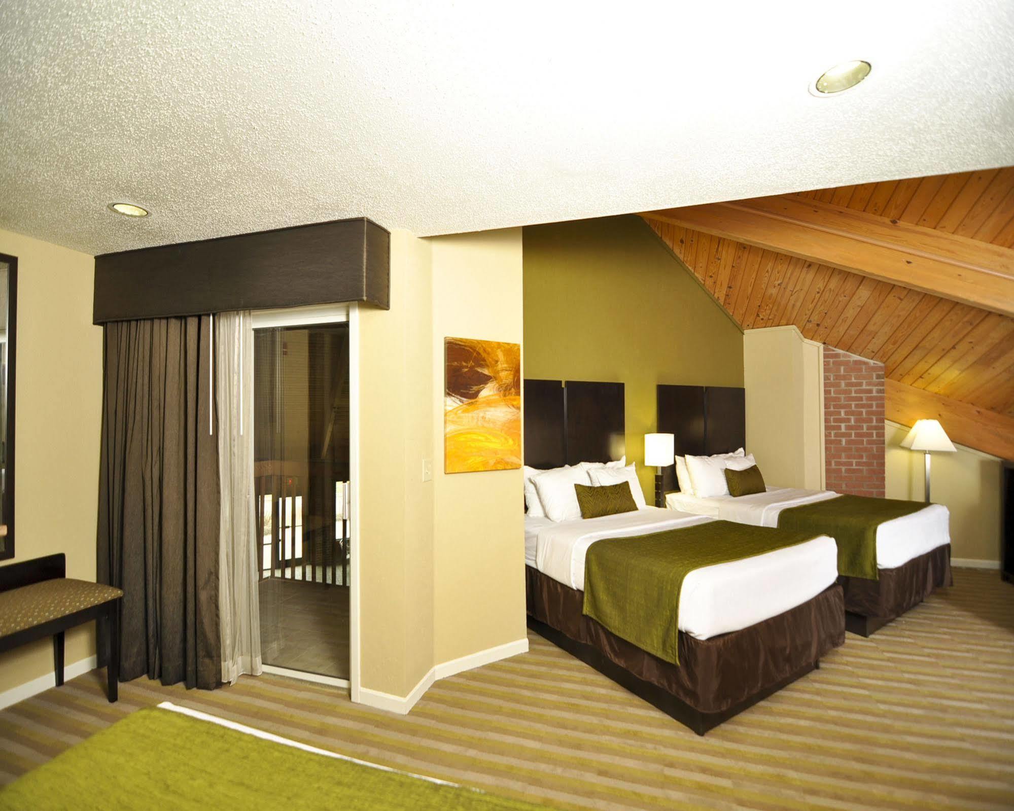 Best Western Norwalk Esterno foto