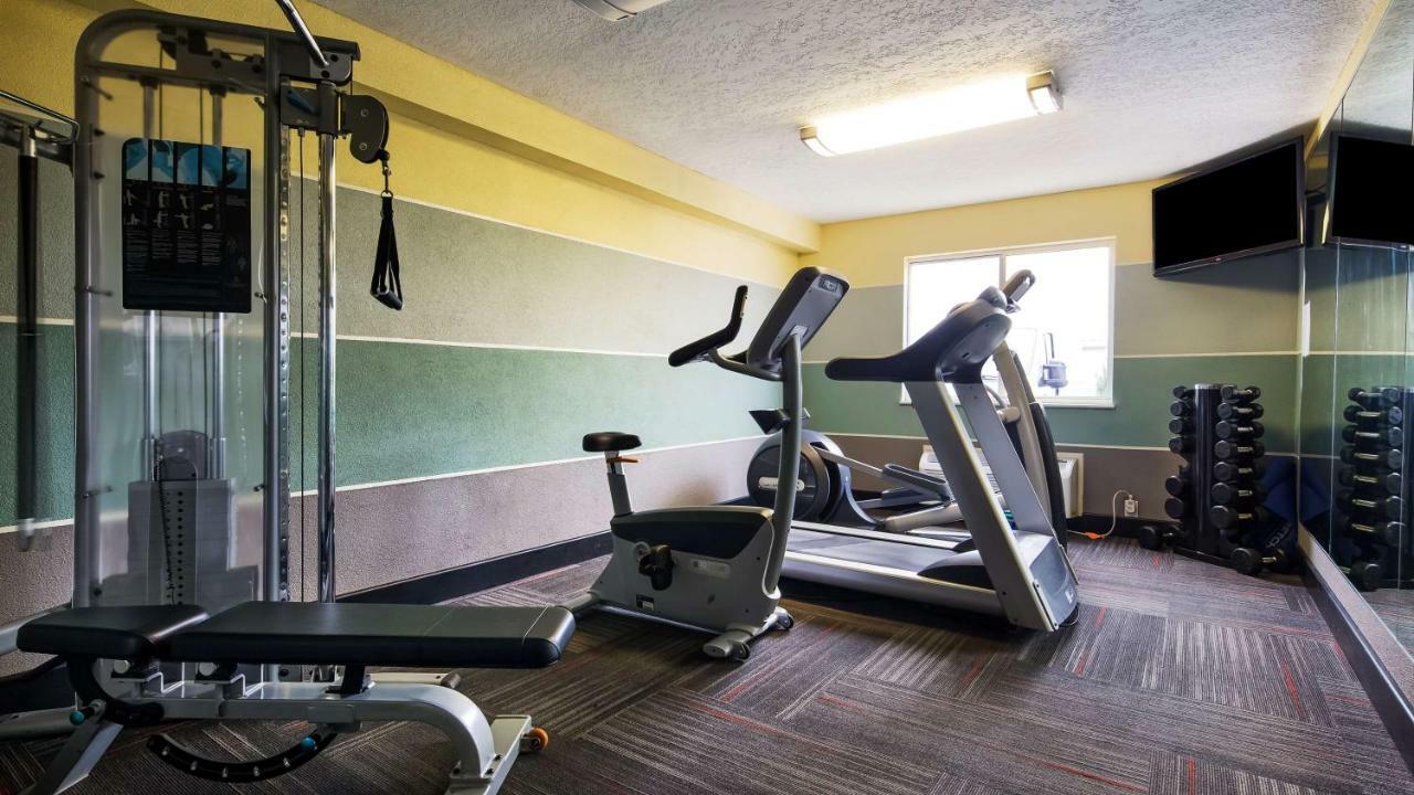 Best Western Norwalk Esterno foto