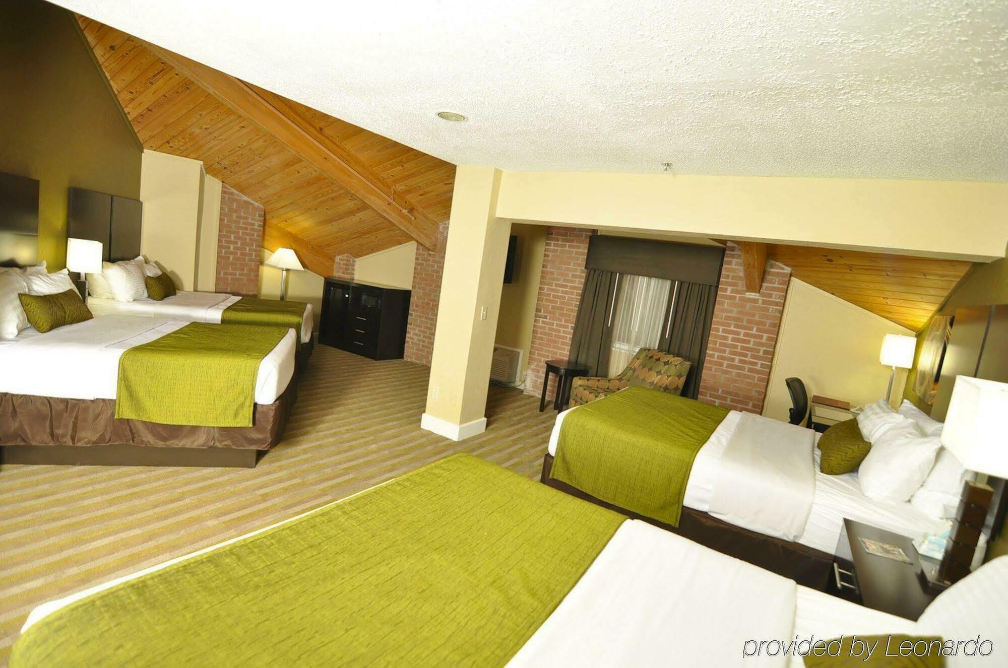 Best Western Norwalk Esterno foto